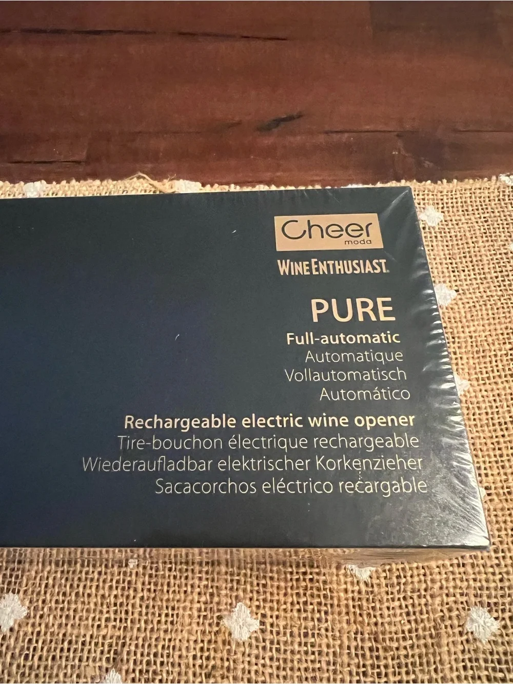 NWT Wine Enthusiast x Cheer Moda Automatic Wine Opener